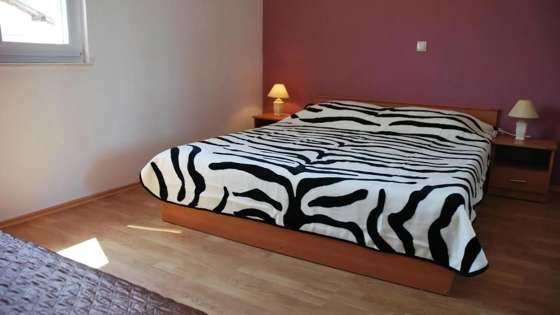 Ferienwohnung Fuer Fuenf Personen Mit Balkon Sukosan